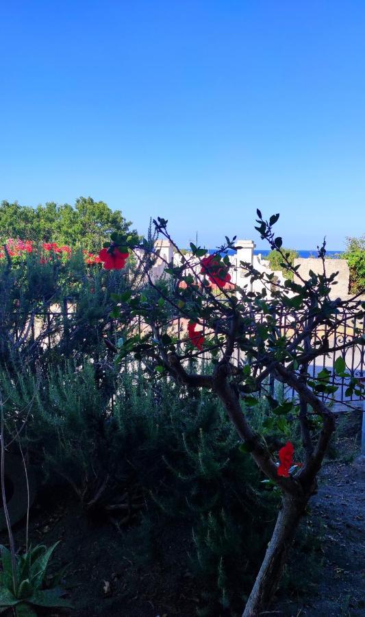 Holiday Home Mennulita Lipari  Exterior photo
