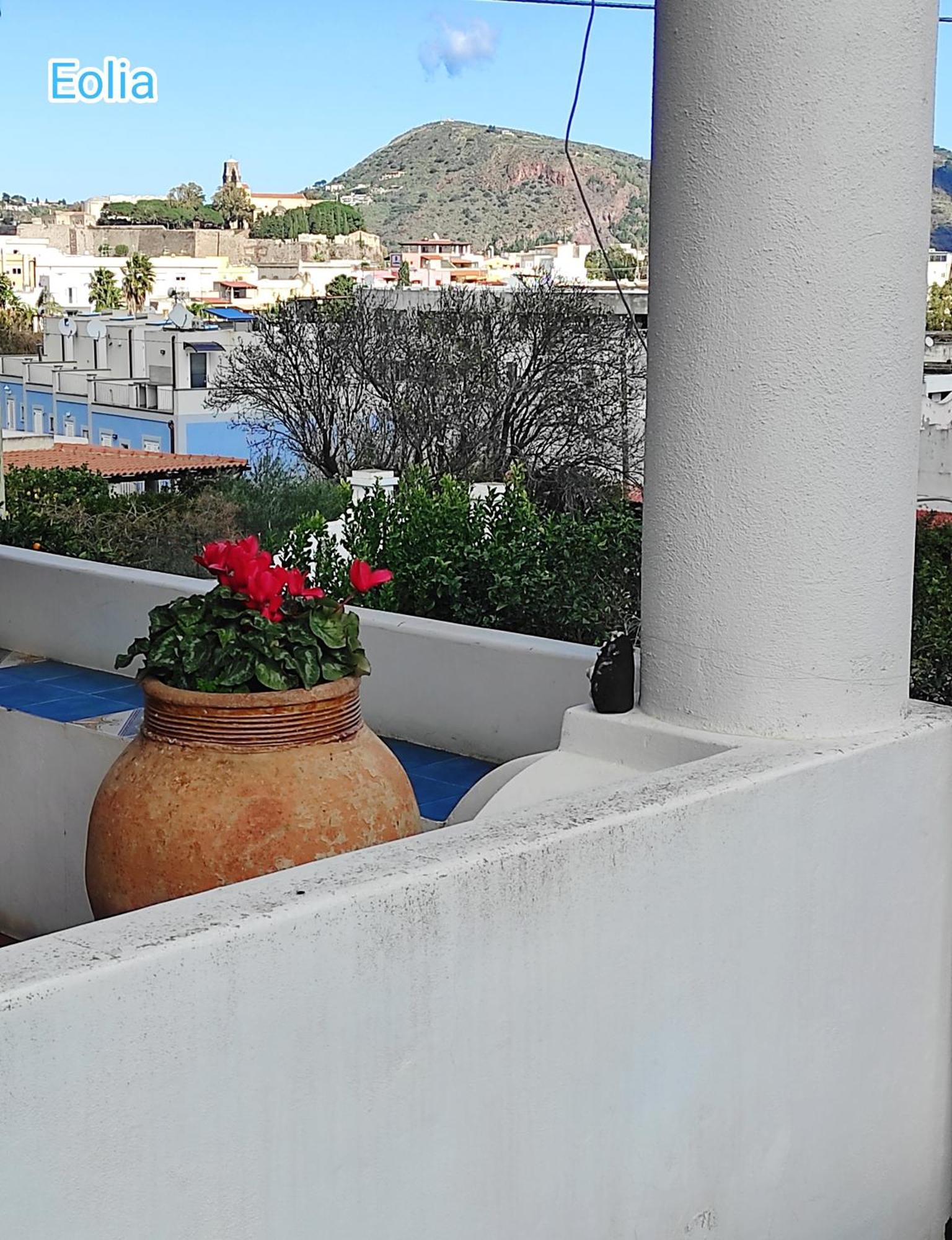 Holiday Home Mennulita Lipari  Exterior photo